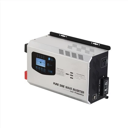 ইনবিল্ট চার্জার সহ 3KW 220V ইনভার্টার